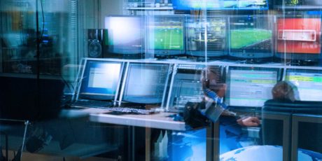 How to Manage a Global Newsroom